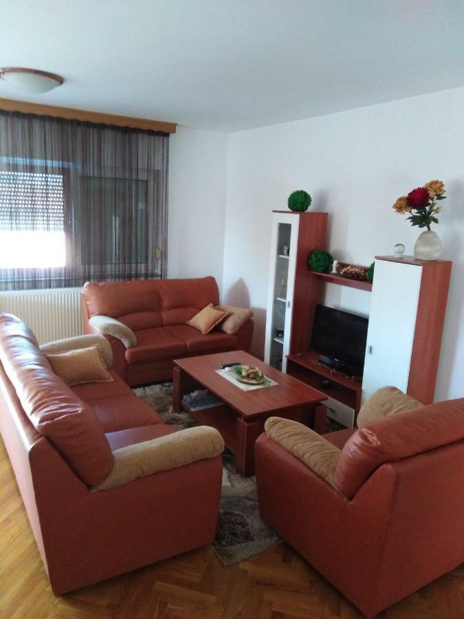 Apartmani Marin Жупаня Екстериор снимка